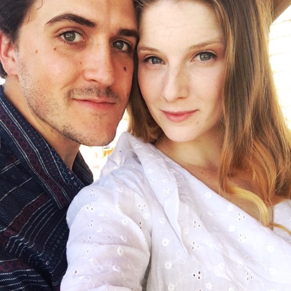 I'm Kelly! I love vintage and modern style. - Picture 4 of 5